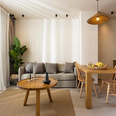 Pnoes Luxury Suites Paliouri Esterno foto