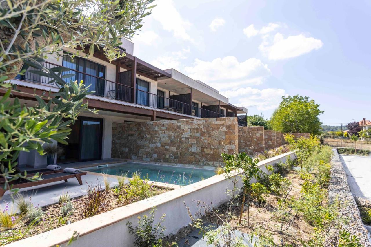 Pnoes Luxury Suites Paliouri Esterno foto