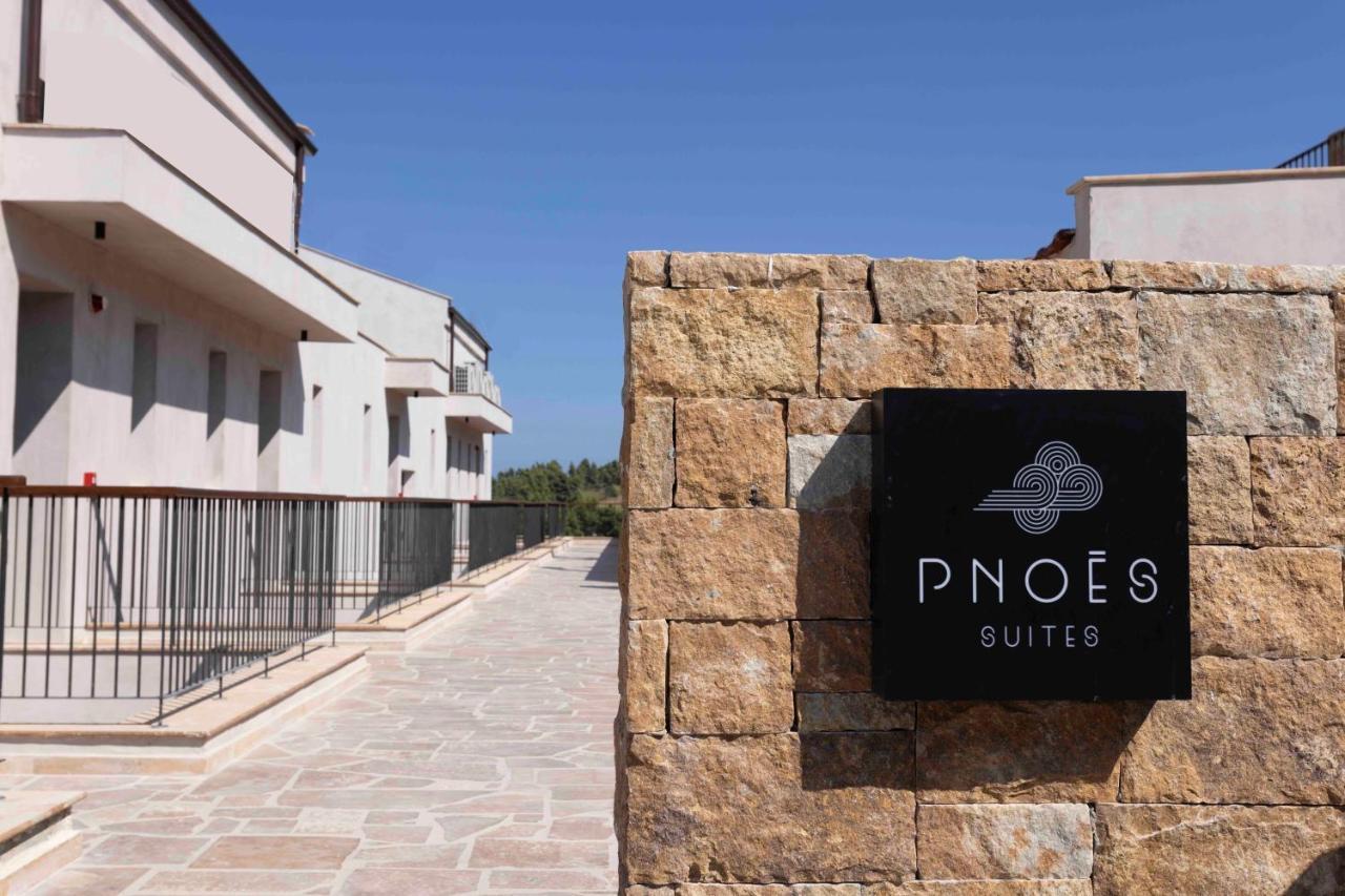 Pnoes Luxury Suites Paliouri Esterno foto