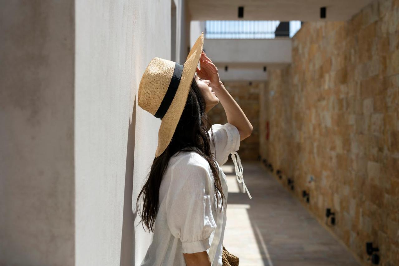 Pnoes Luxury Suites Paliouri Esterno foto