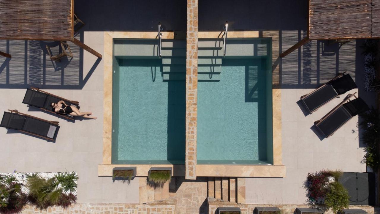 Pnoes Luxury Suites Paliouri Esterno foto