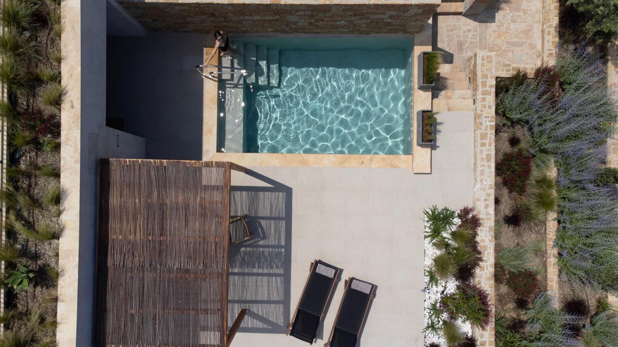 Pnoes Luxury Suites Paliouri Esterno foto