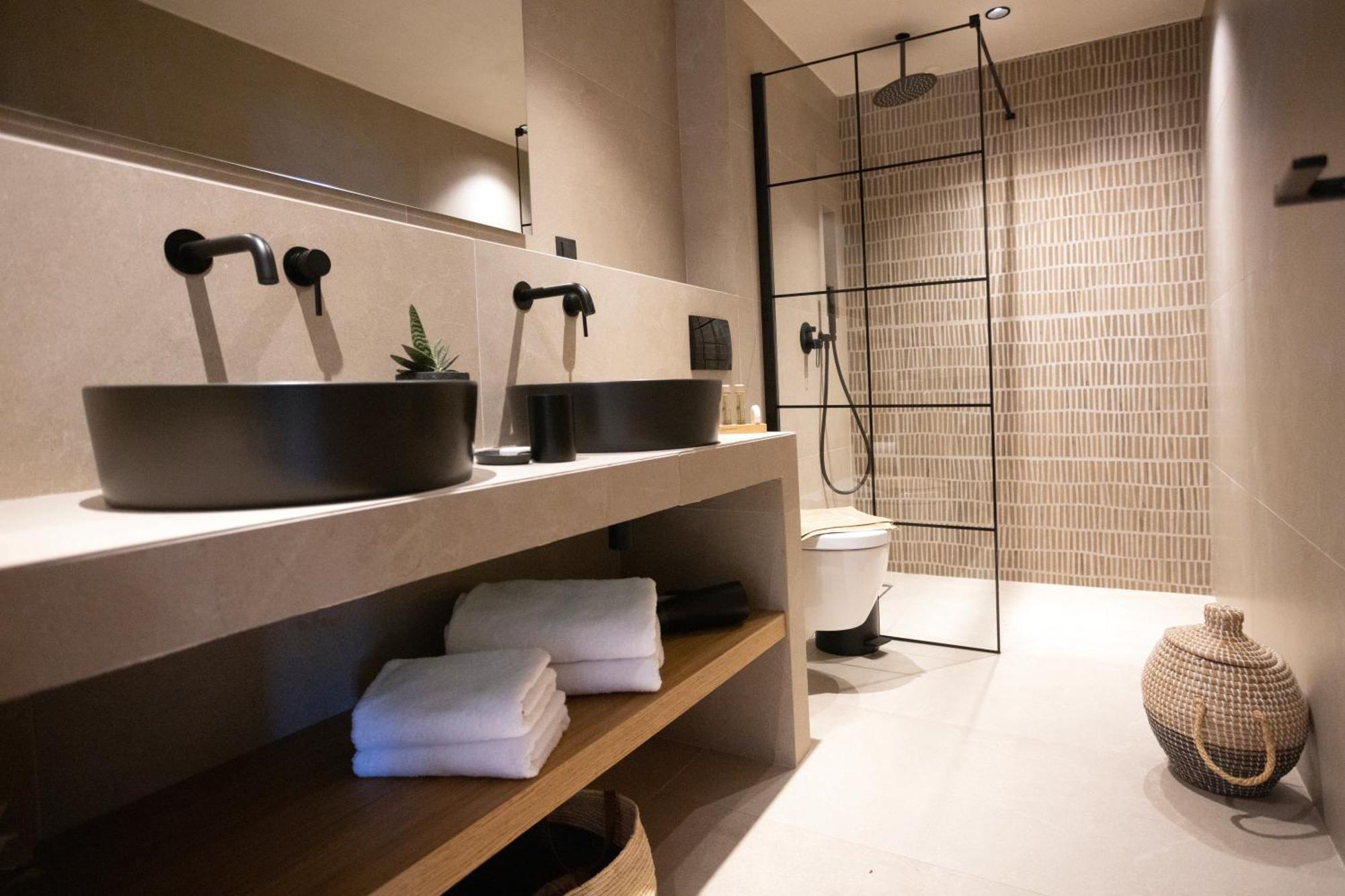 Pnoes Luxury Suites Paliouri Esterno foto